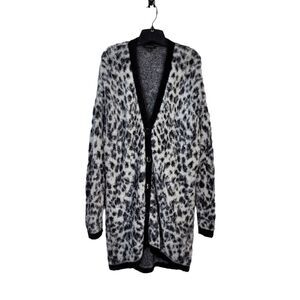 Ann Taylor Women's Animal Print Boyfriend Cardigan - M